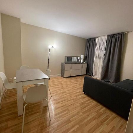 Studio Aux Portes De Paris شاتو المظهر الخارجي الصورة